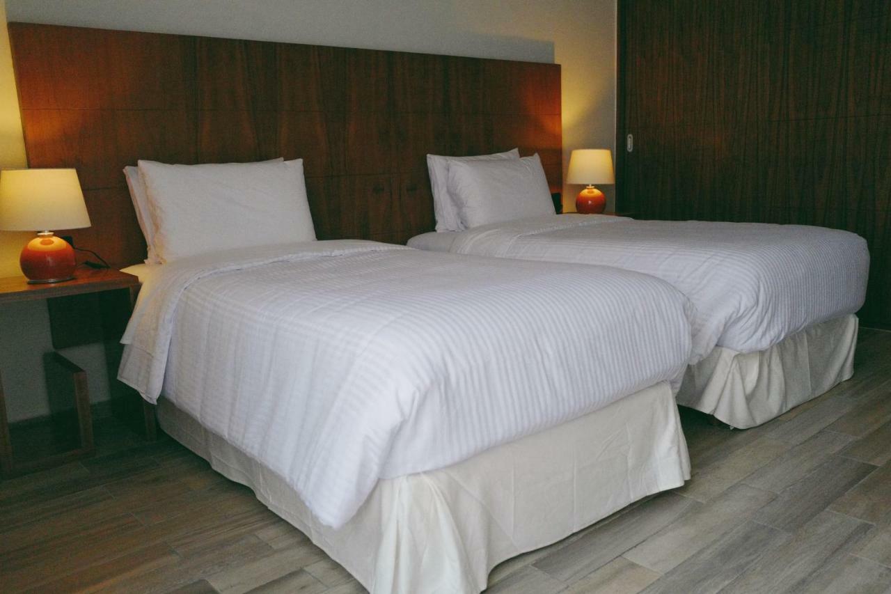 Villas La Ceiba Playa del Carmen Bagian luar foto